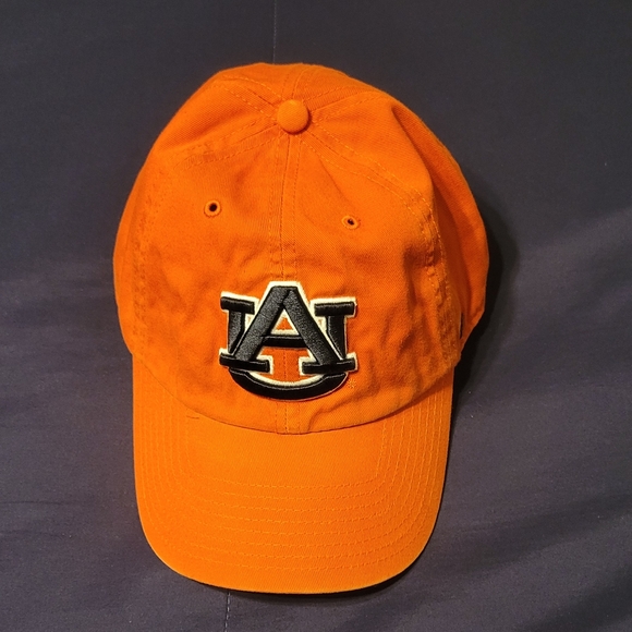 47 Other - LARGE. AUBURN TIGERS HAT.